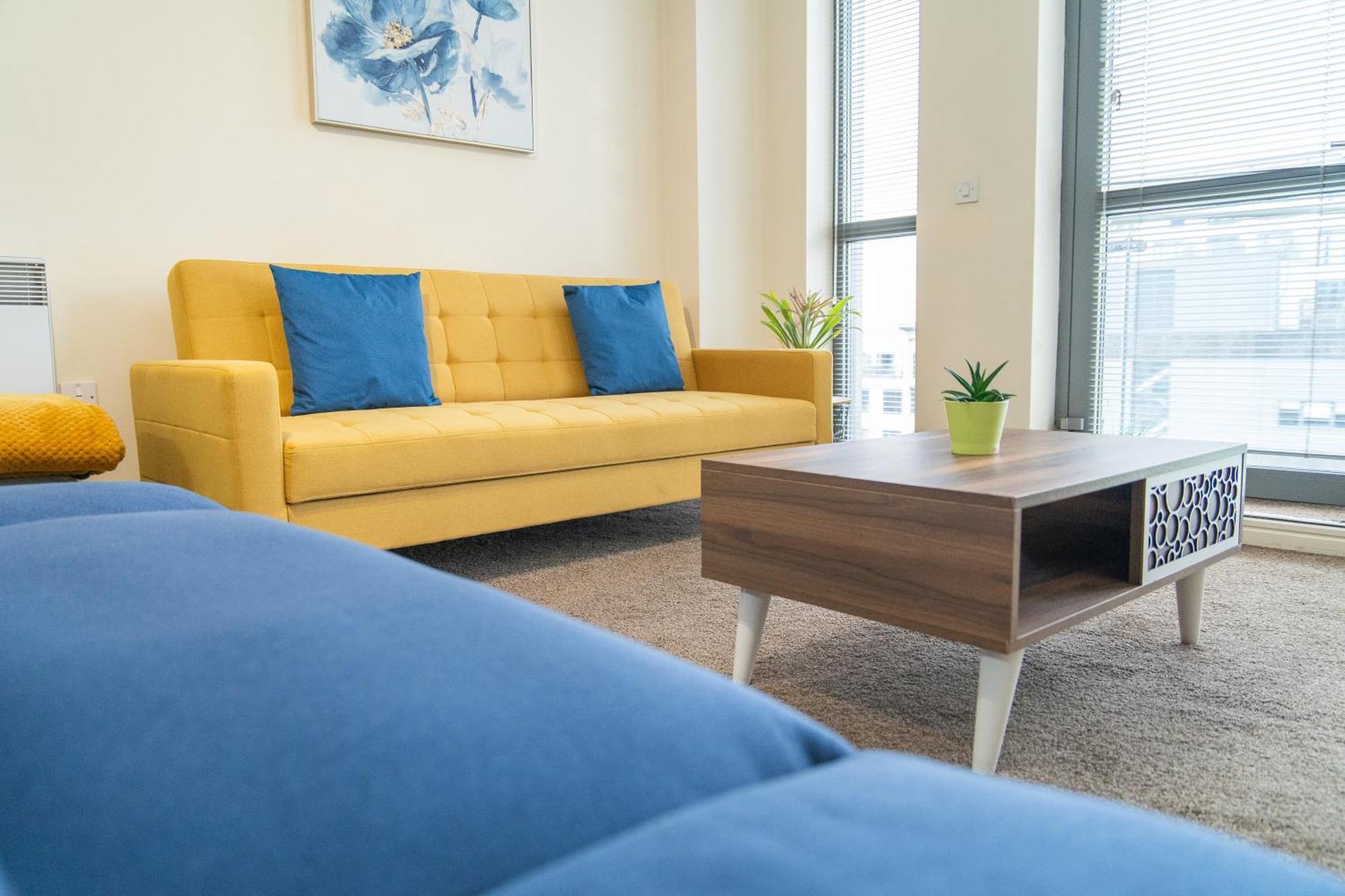 Stay In Our Stylish Flat! & Secure Building & Sleeps Up To 4 Birmingham Eksteriør billede