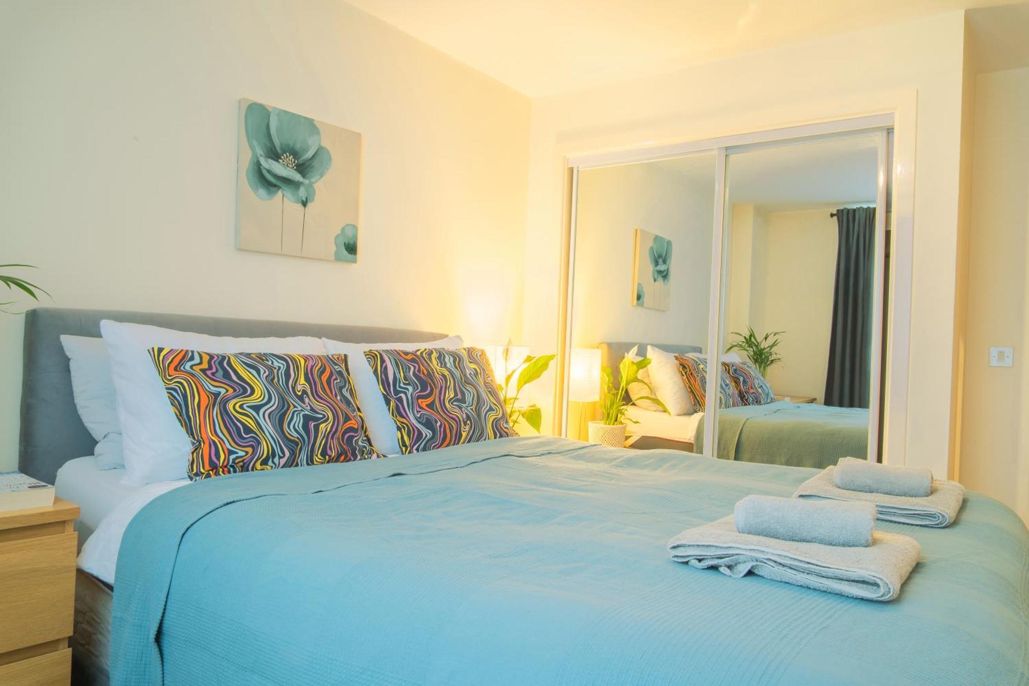 Stay In Our Stylish Flat! & Secure Building & Sleeps Up To 4 Birmingham Eksteriør billede